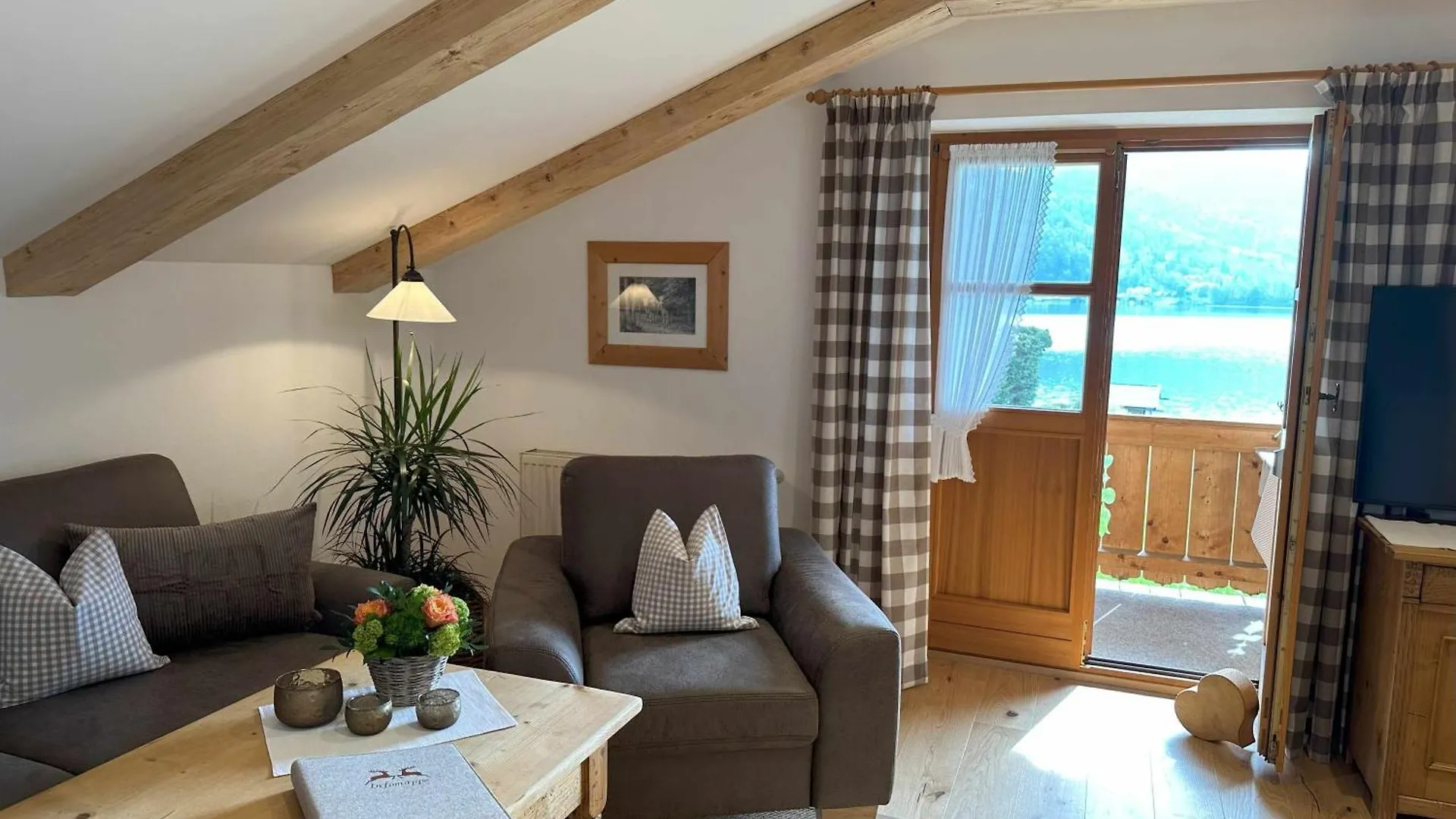 Apartment Schlosserhof Am See Bad Wiessee Germany